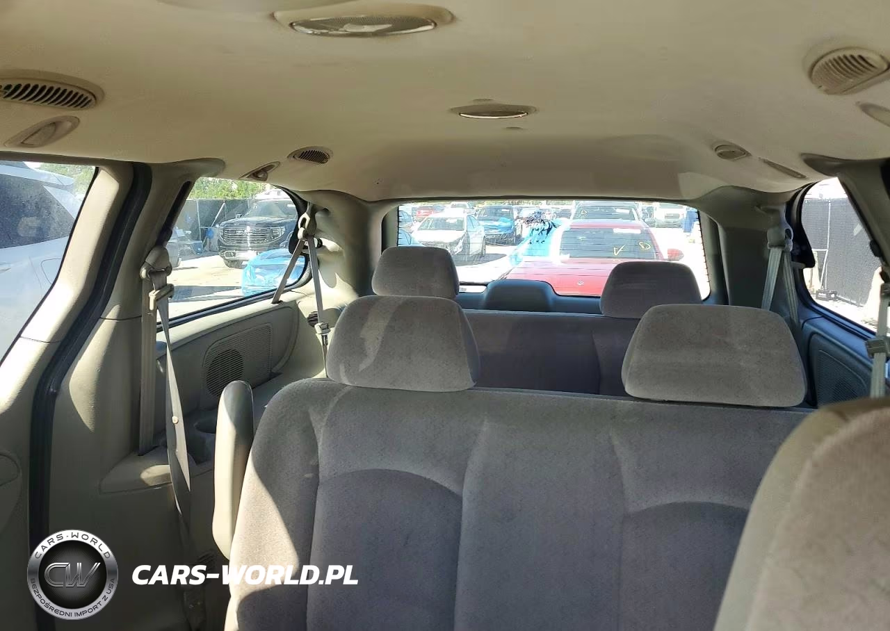 2002 Chrysler Town & Country Lx VIN:2C4GP443X2R594210 - 10