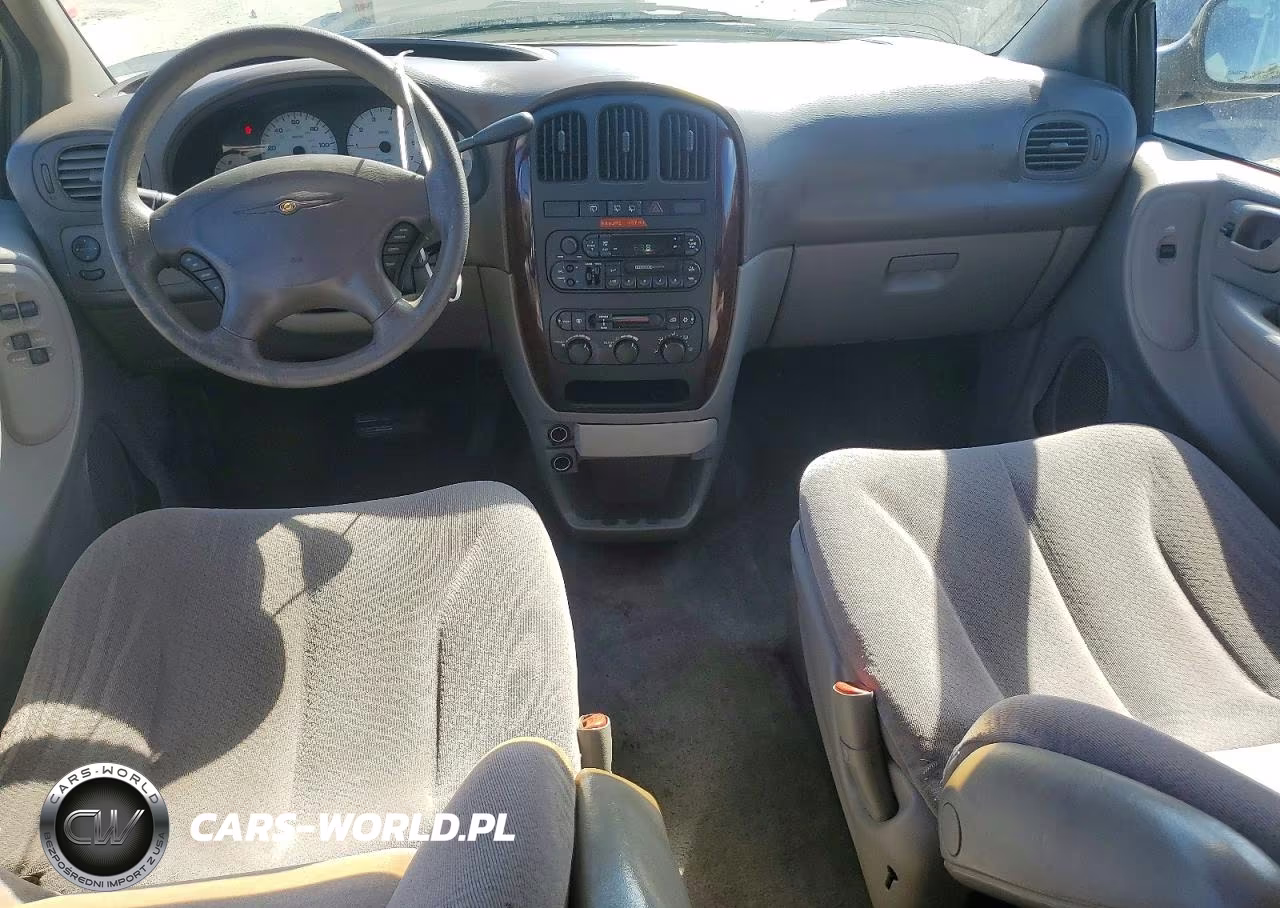 2002 Chrysler Town & Country Lx VIN:2C4GP443X2R594210 - 8