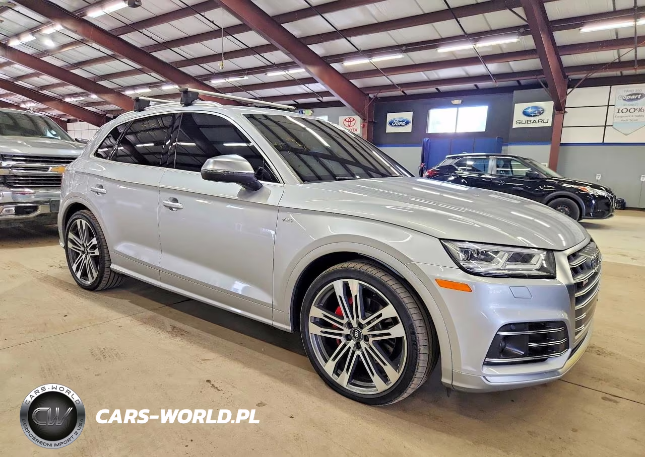 2018 Audi Sq5 Prestige VIN:WA1C4AFY7J2141054 - 4