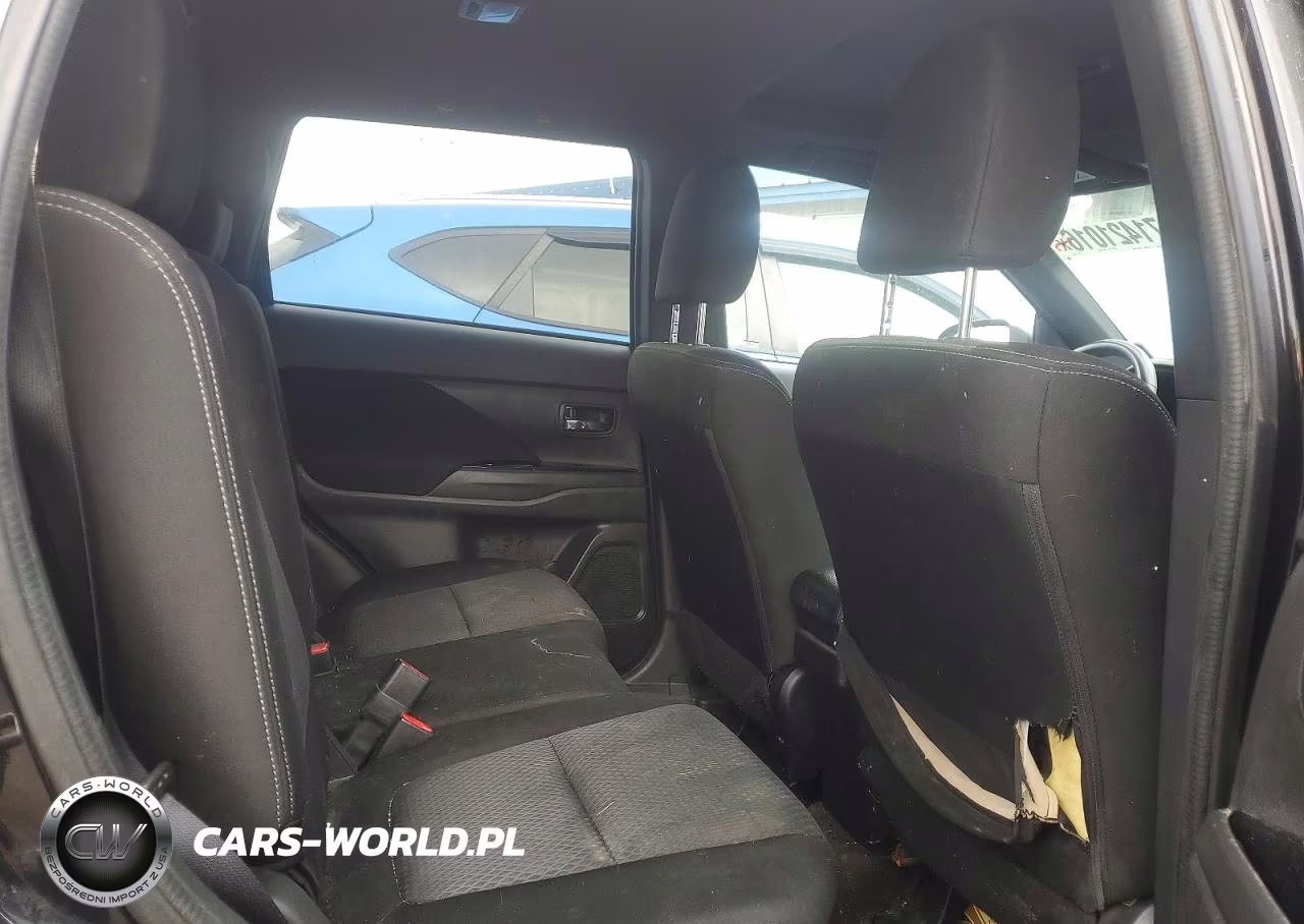 2018 Mitsubishi Outlander Se VIN:JA4AZ3A32JZ049597 - 11