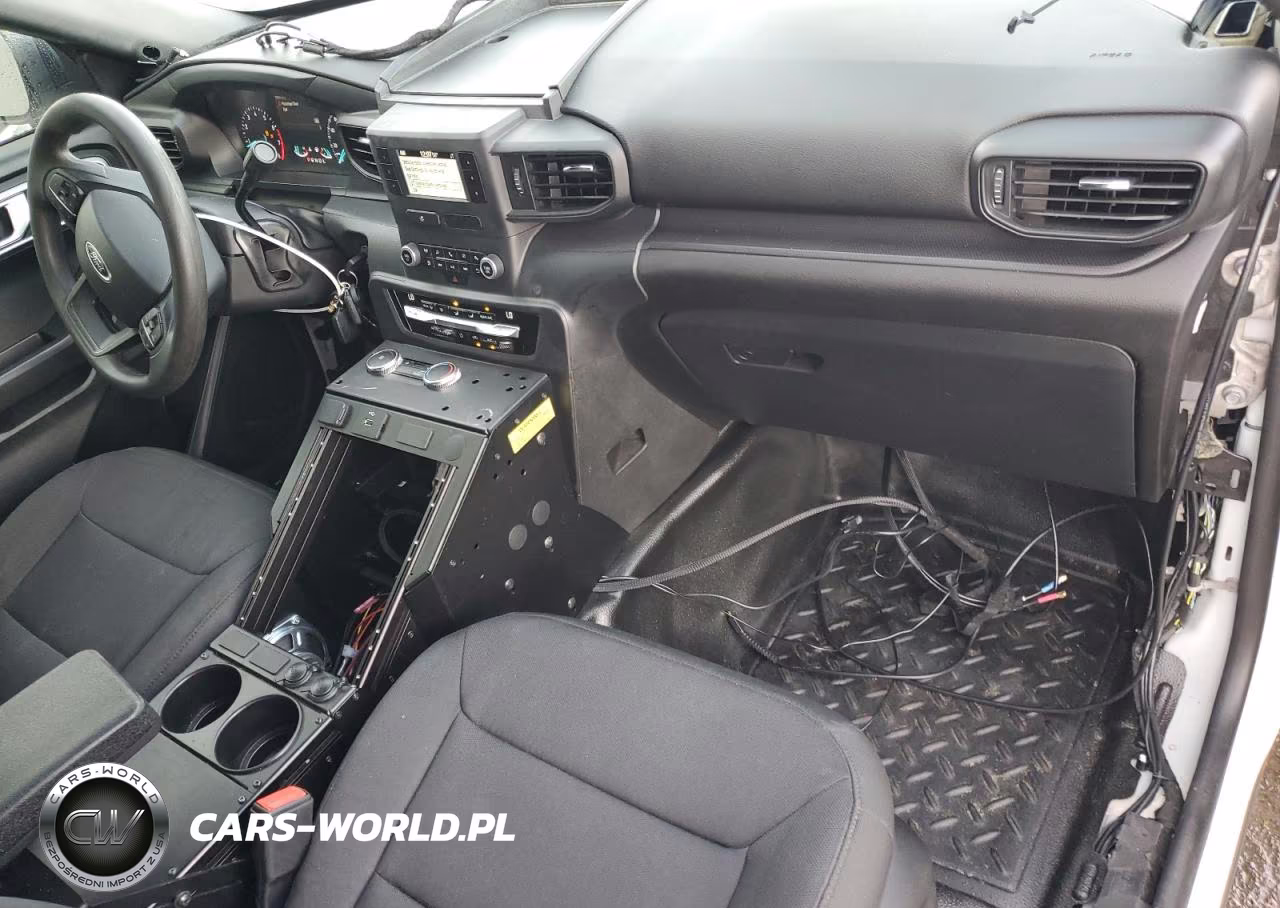 2023 Ford Explorer Police Interceptor VIN:1FM5K8AC7PGA81390 - 8