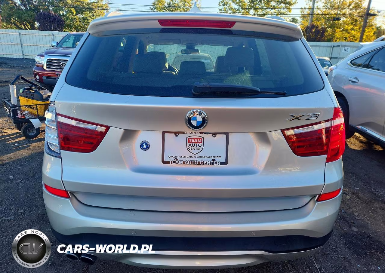 2017 BMW X3 xDrive28I VIN:5UXWX9C30H0W73610 - 6
