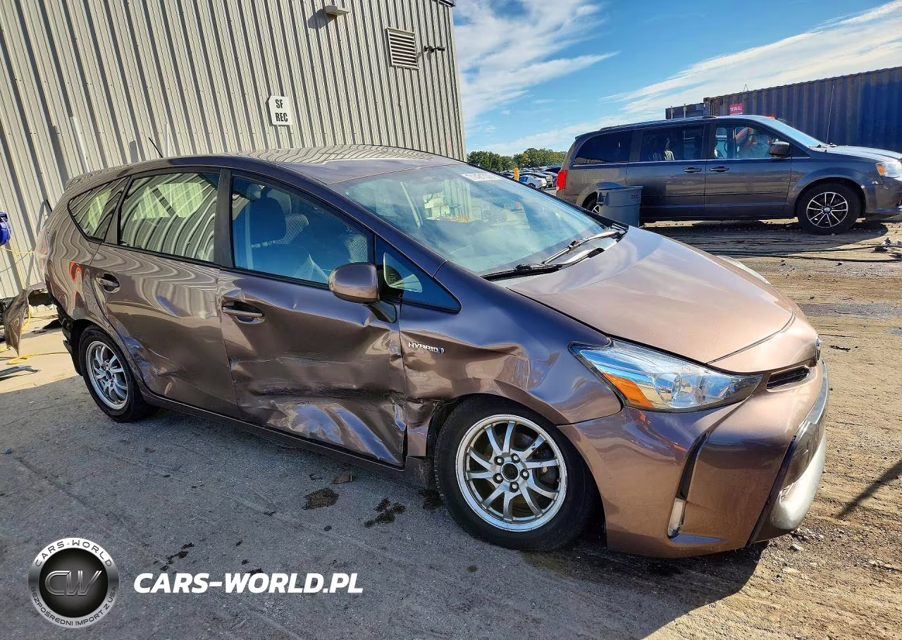 2015 Toyota Prius V Three VIN:JTDZN3EU8FJ025902 - 4