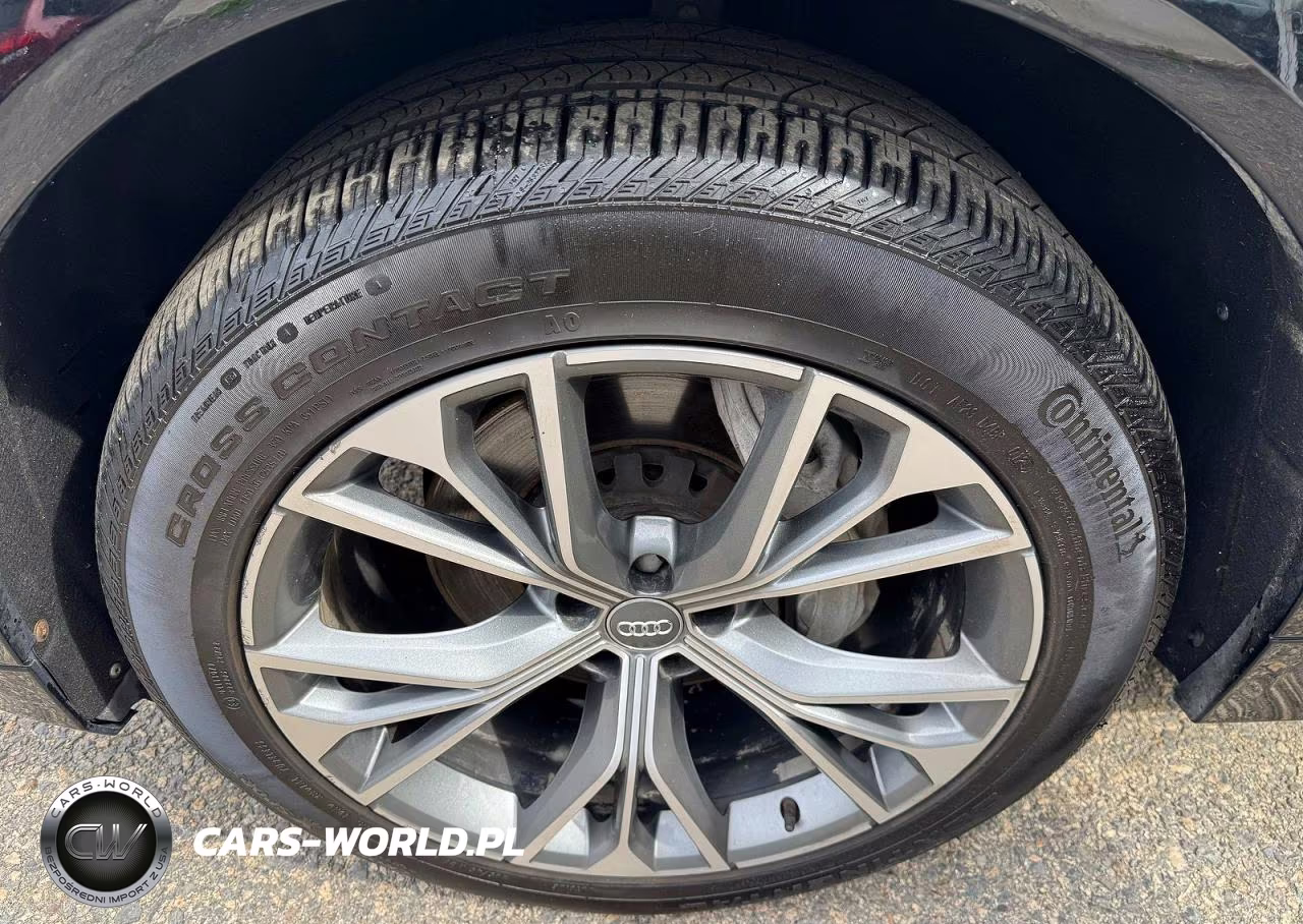 2020 Audi Q8 Premium 55 Tfsi Quattro Tiptronic VIN:WA1AVAF11LD005825 - 12