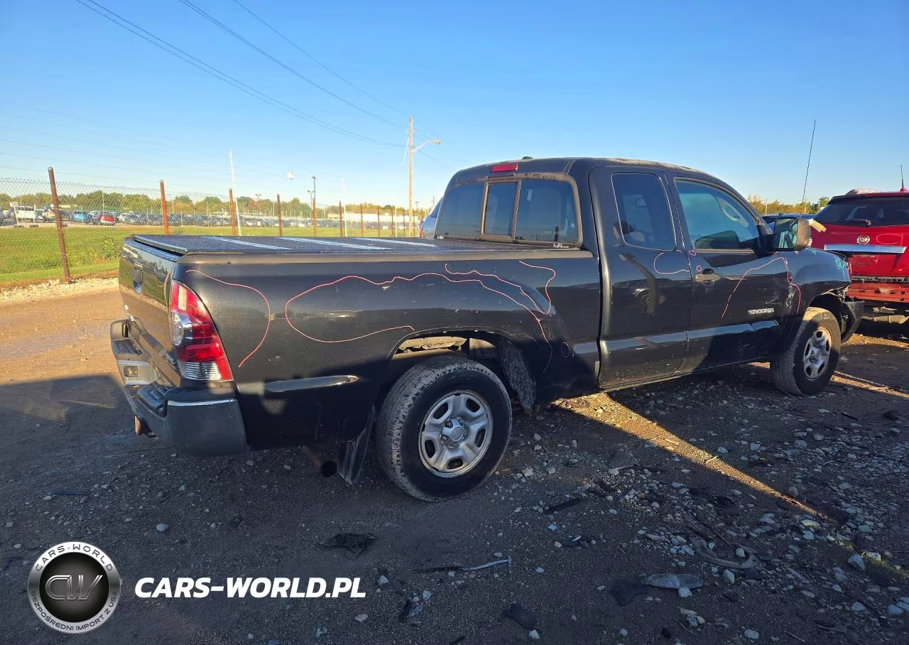 2010 Toyota Tacoma Base VIN:5TETX4CN9AZ743605 - 3