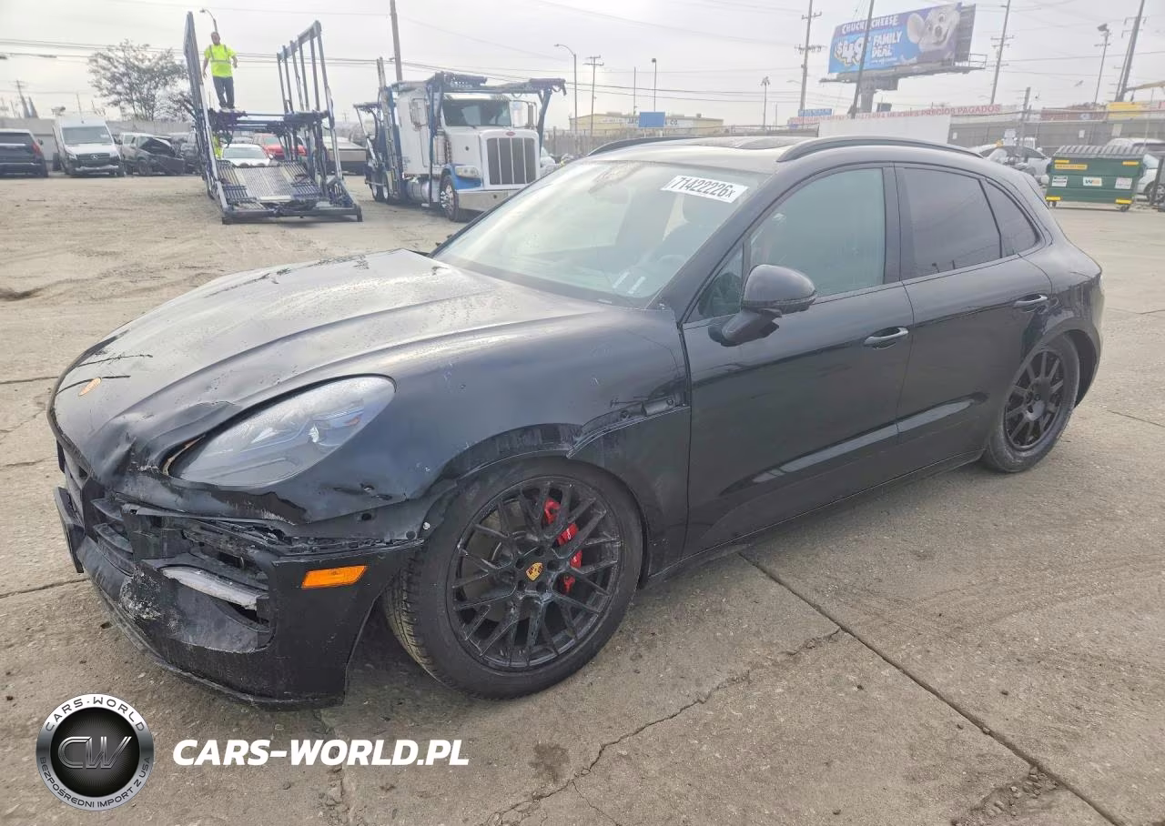 2021 Porsche Macan Gts