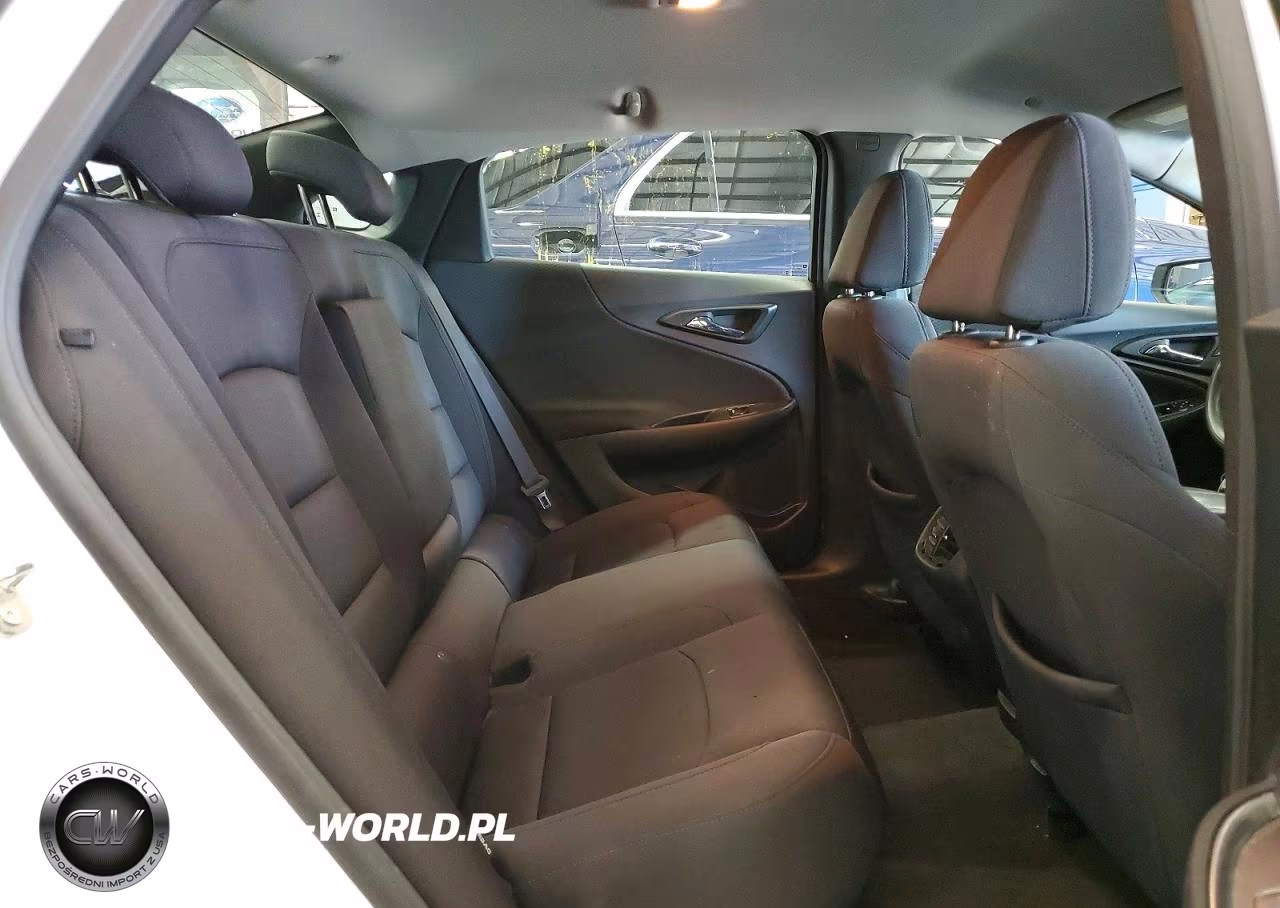 2020 Chevrolet Malibu Lt VIN:1G1ZD5ST7LF055815 - 10