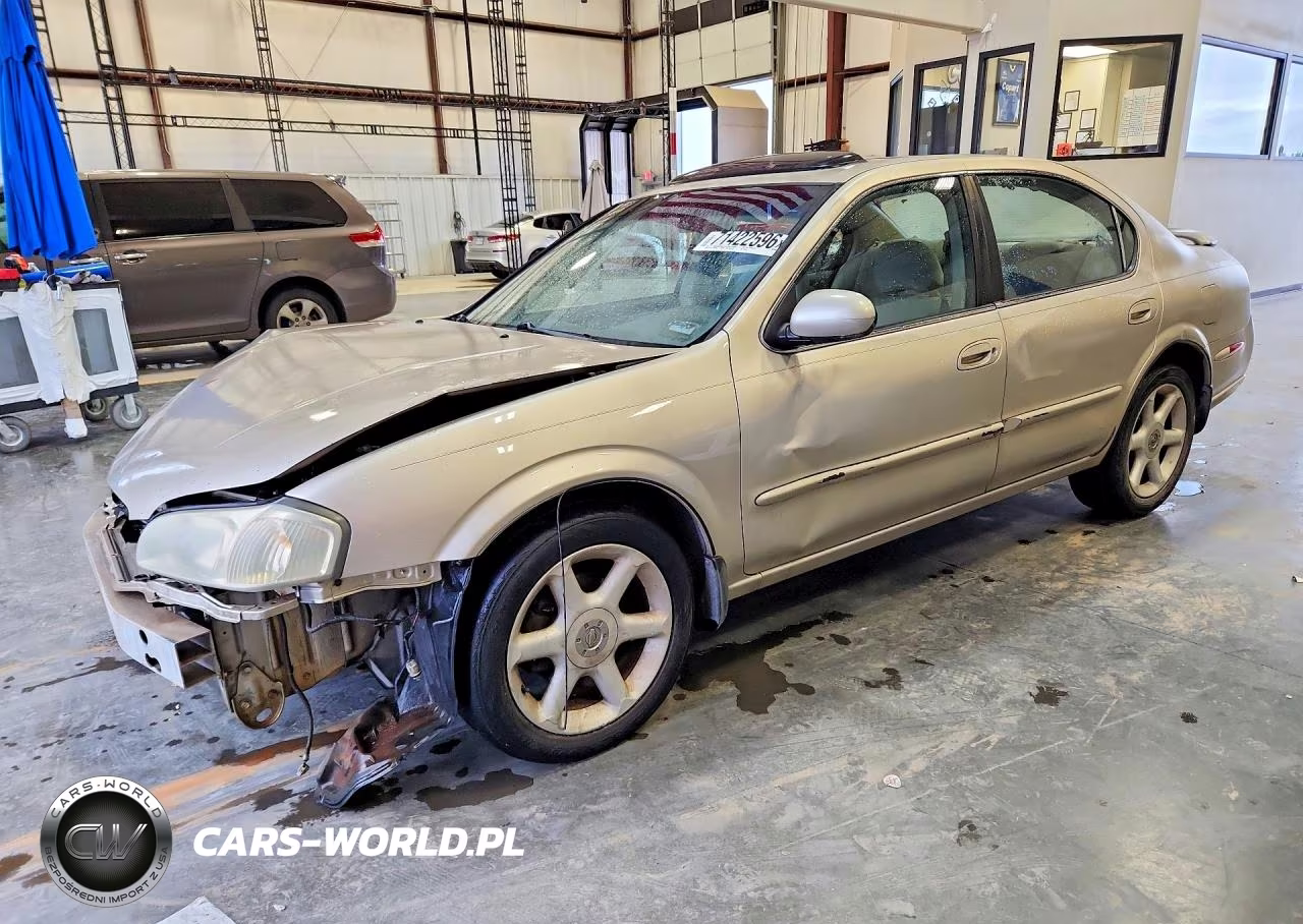 2000 Nissan Maxima Gxe