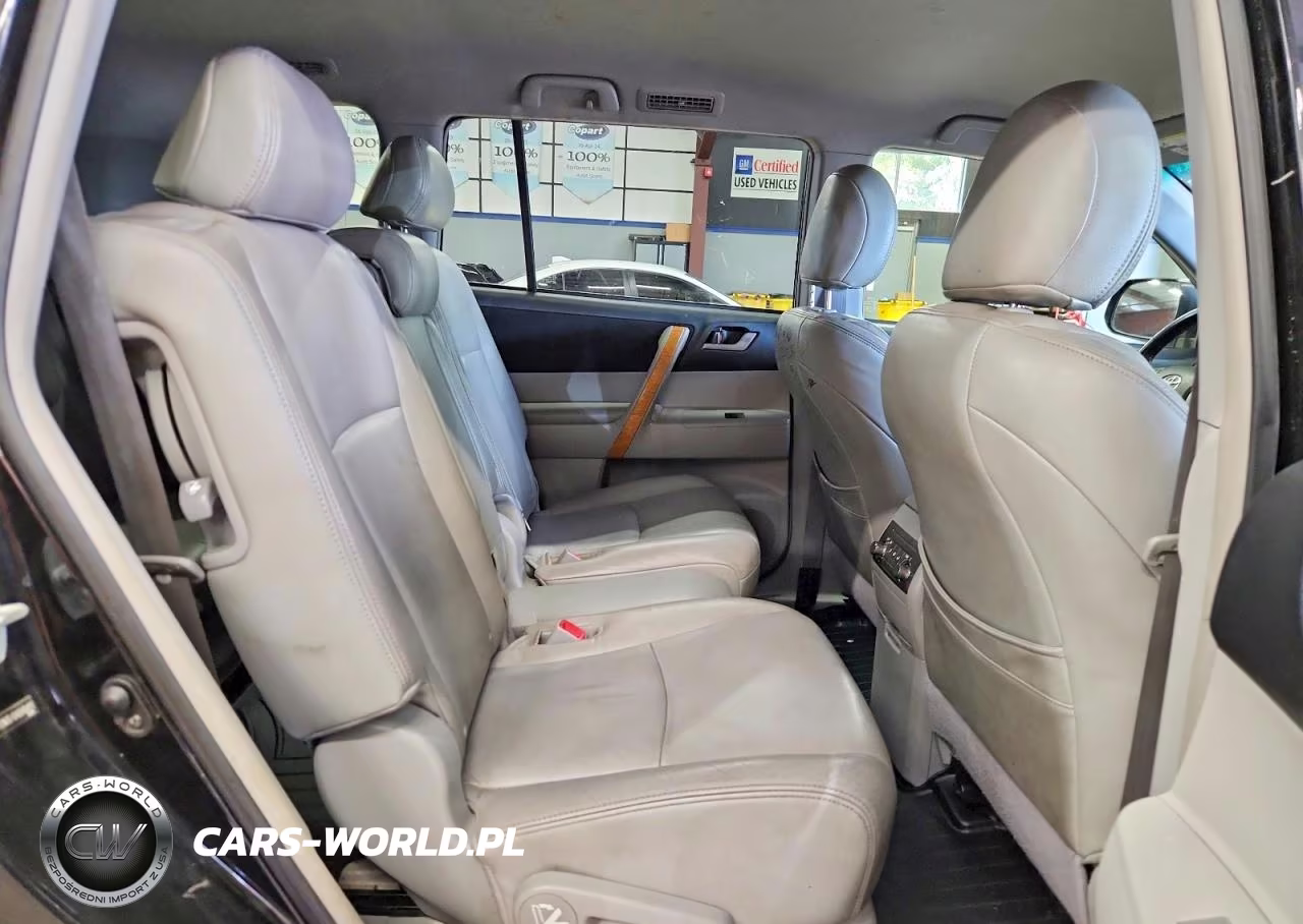 2010 Toyota Highlander Hybrid VIN:JTEBW3EH2A2040492 - 11