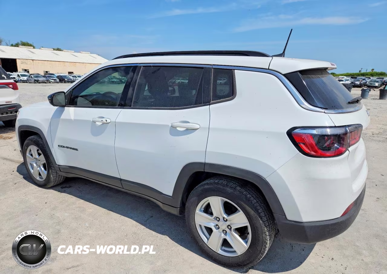 2022 Jeep Compass Latitude VIN:3C4NJCBB5NT138727 - 2