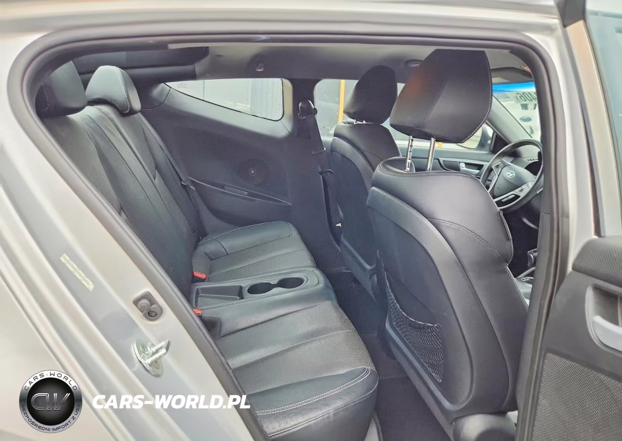 2015 Hyundai Veloster Turbo VIN:KMHTC6AE1FU216325 - 10