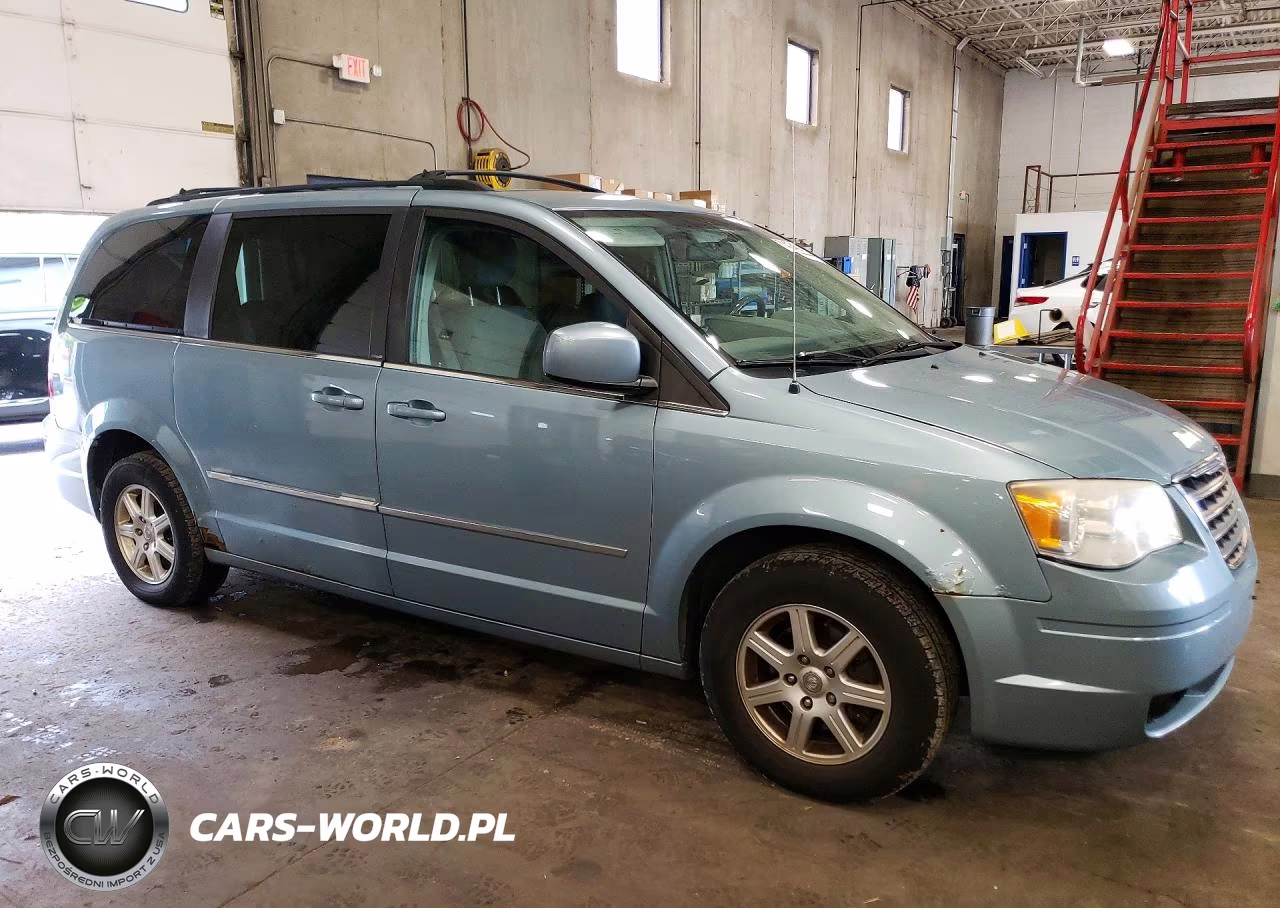 2010 Chrysler Town & Country Touring VIN:2A4RR5D1XAR183941 - 4