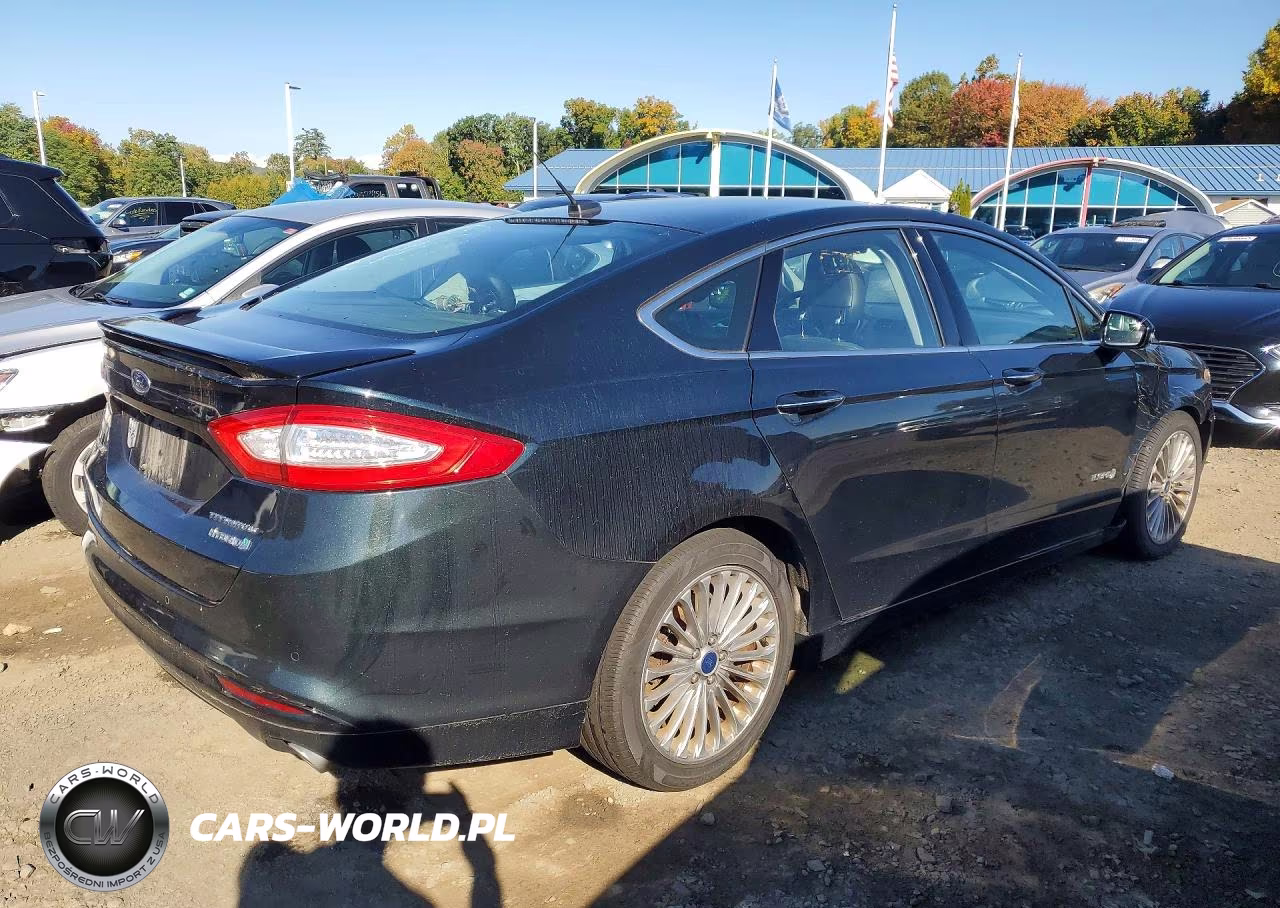 2014 Ford Fusion Titanium Hev VIN:3FA6P0RU3ER125132 - 3