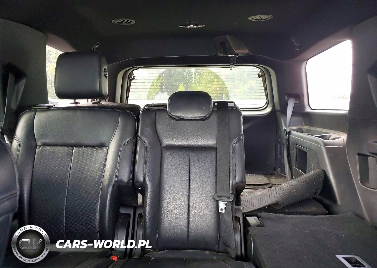 2019 Ford Expedition Xlt VIN:1FMJU1JTXKEA36996 - 10