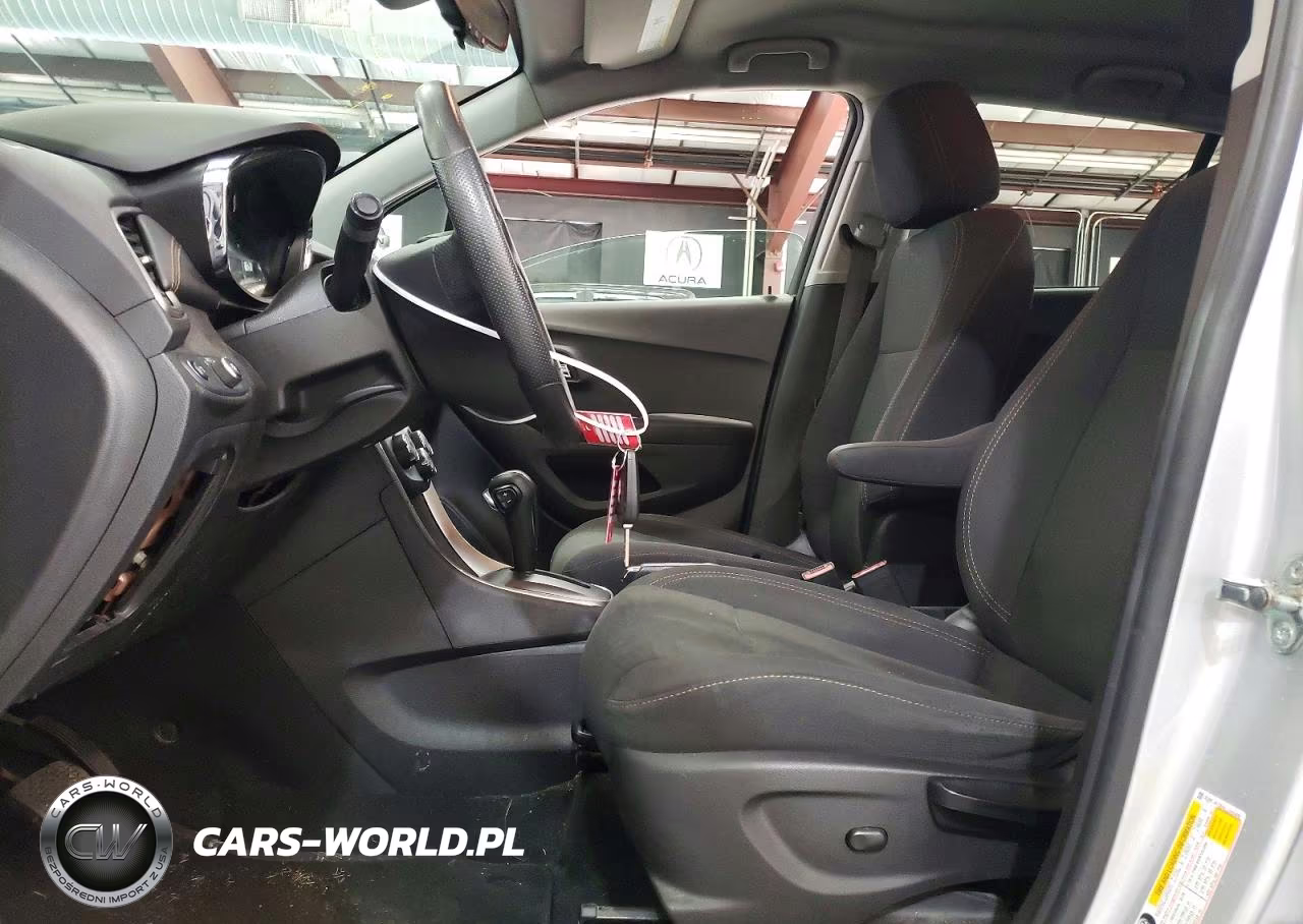 2020 Chevrolet Trax Ls VIN:3GNCJKSB4LL243488 - 7