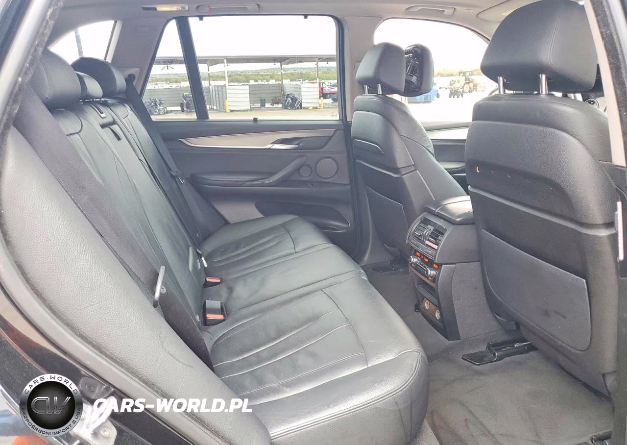 2015 BMW X5 xDrive35I VIN:5UXKR0C57F0P18352 - 11
