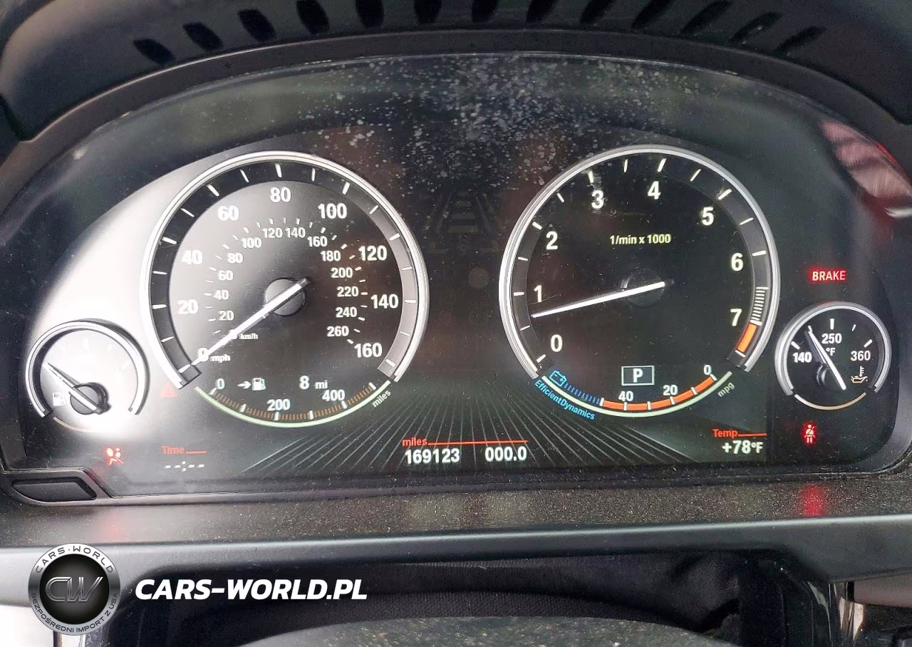 2015 BMW X5 xDrive35I VIN:5UXKR0C57F0P18352 - 9