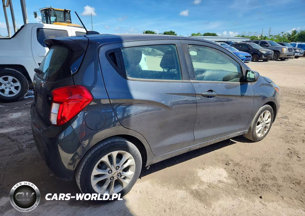 2021 Chevrolet Spark 1Lt VIN:KL8CD6SA1MC703808 - 3
