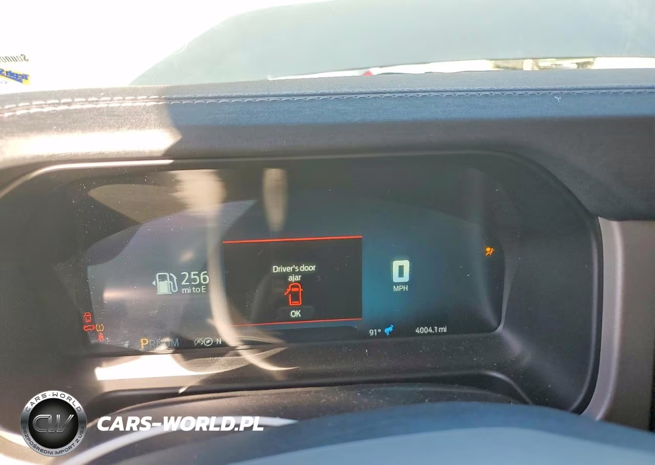 2025 Ford Bronco Outer Banks VIN:1FMEE8BP8SLB71186 - 9
