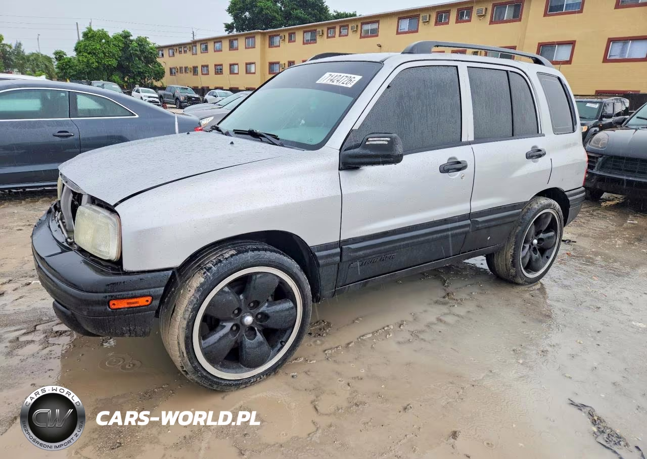 2003 Chevrolet Tracker – zdjęcie 1 z 13
