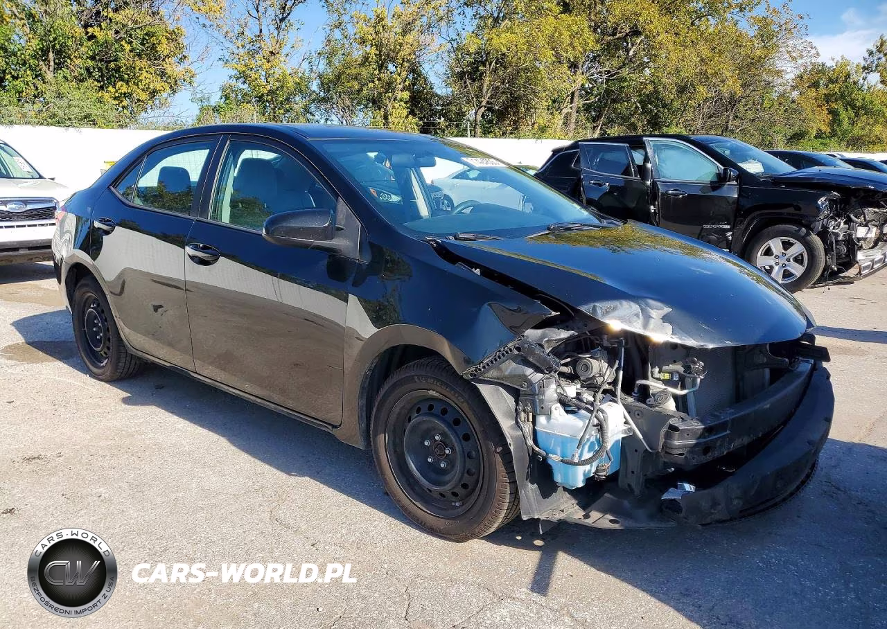 2016 Toyota Corolla Le VIN:2T1BURHE7GC569641 - 4