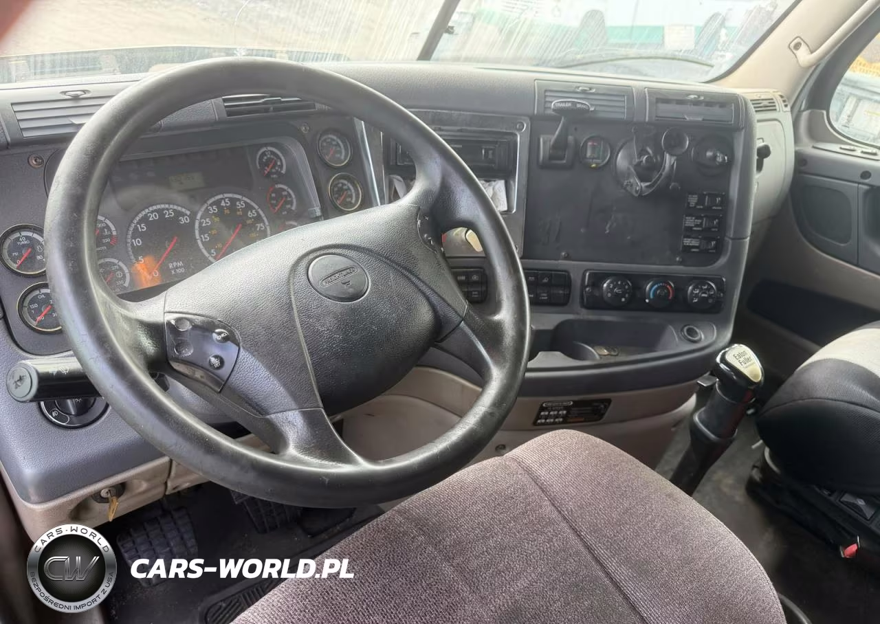 2008 Freightliner Cascadia 125 VIN:1FUJGLCK18LZ65919 - 6