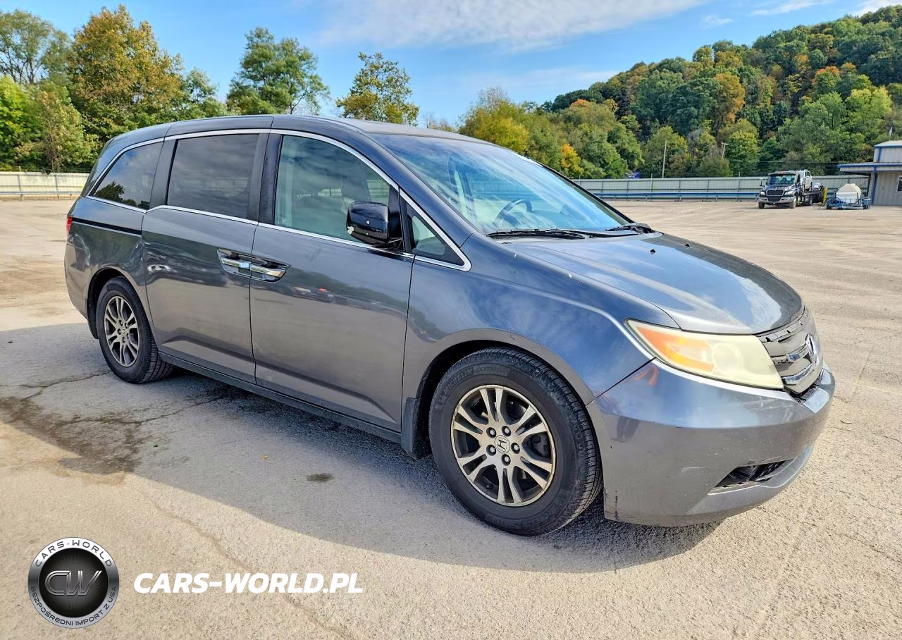 2011 Honda Odyssey Exl VIN:5FNRL5H6XBB020832 - 4