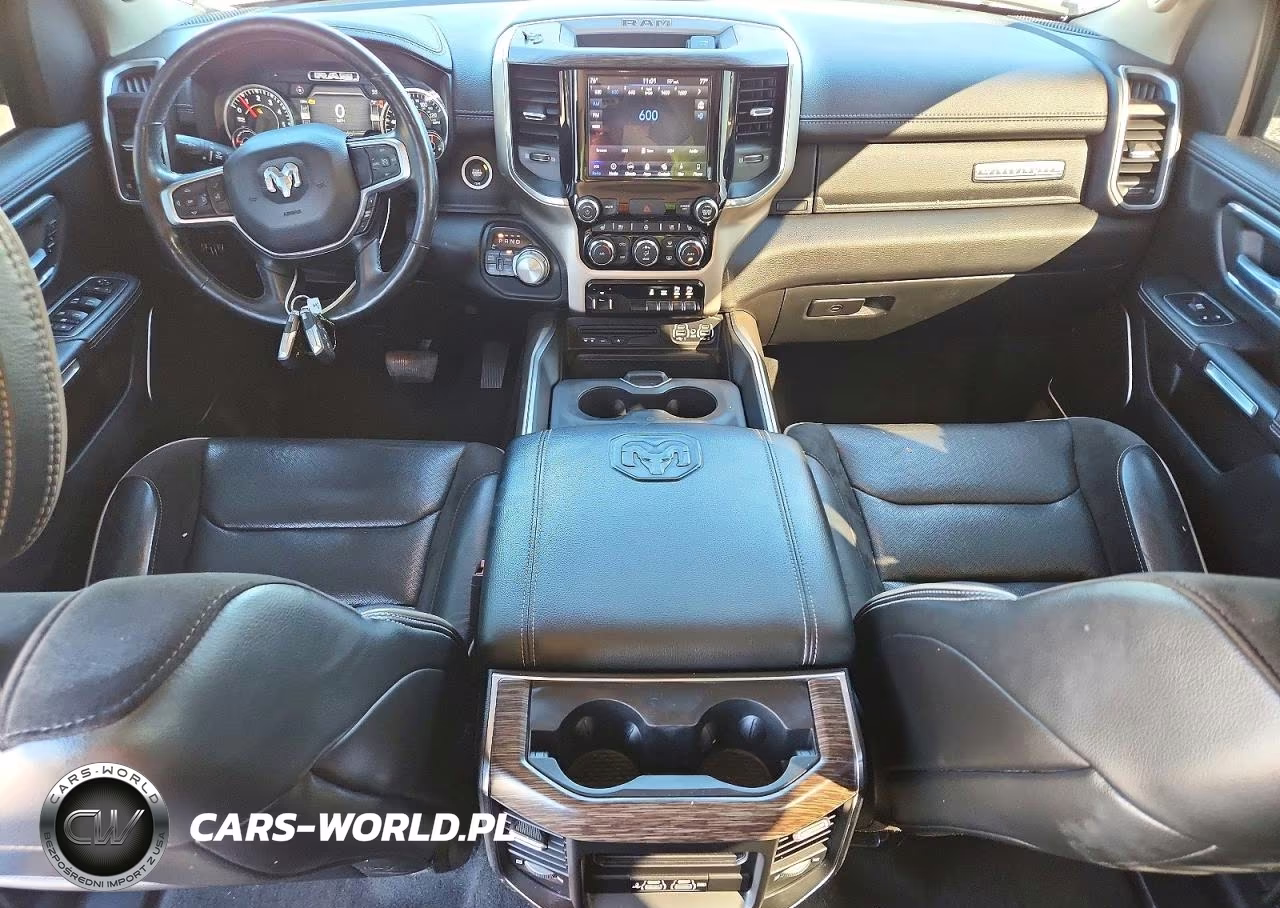 2019 Ram 1500 Laramie VIN:1C6SRFJT4KN513615 - 8