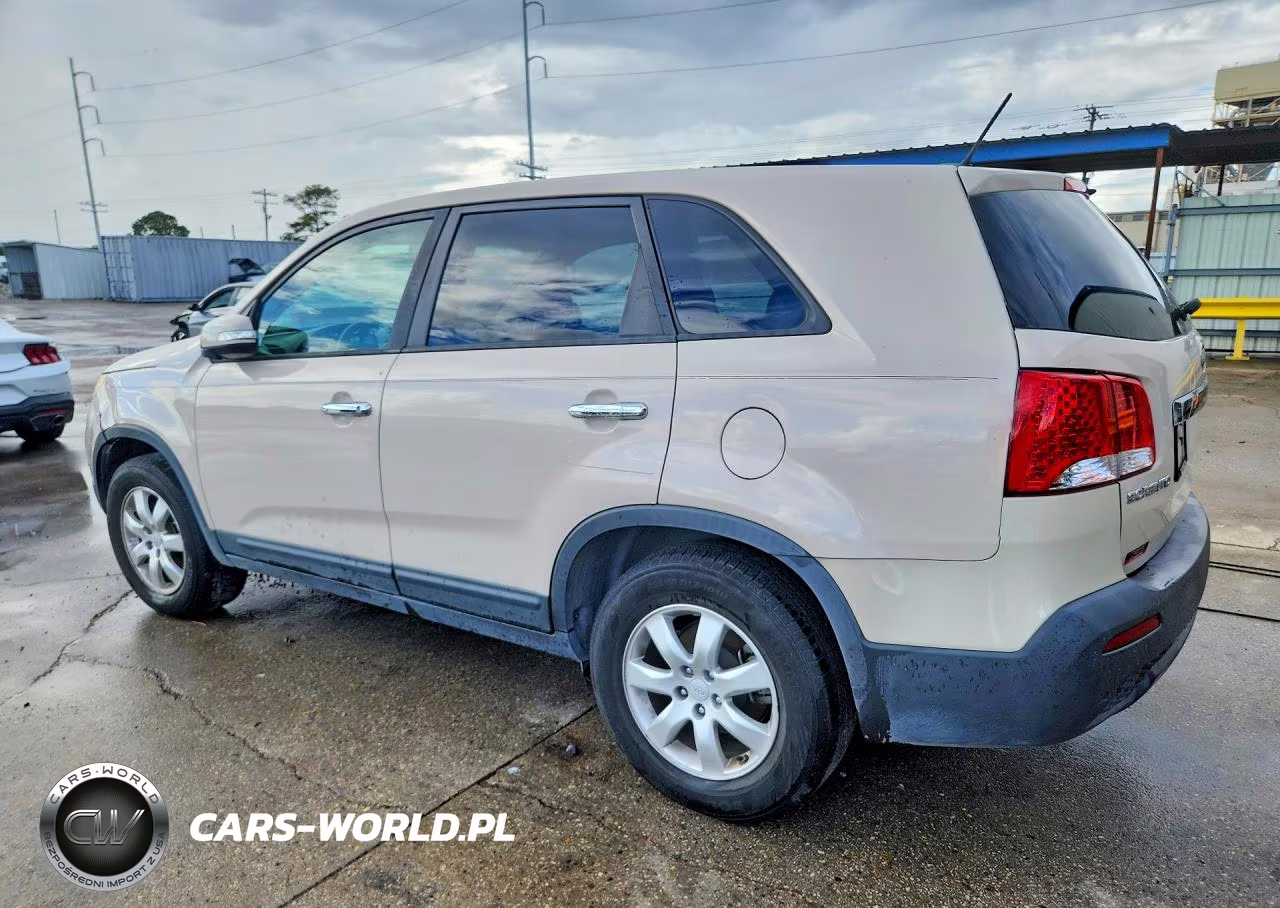 2011 Kia Sorento Lx VIN:5XYKT3A13BG041762 - 2