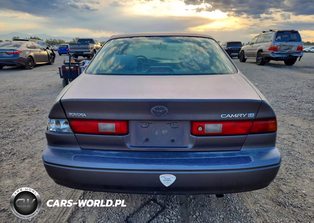 1999 Toyota Camry Le VIN:4T1BG22K4XU499687 - 6