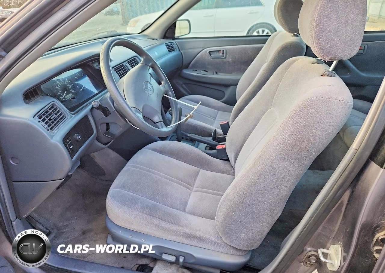 1999 Toyota Camry Le VIN:4T1BG22K4XU499687 - 7