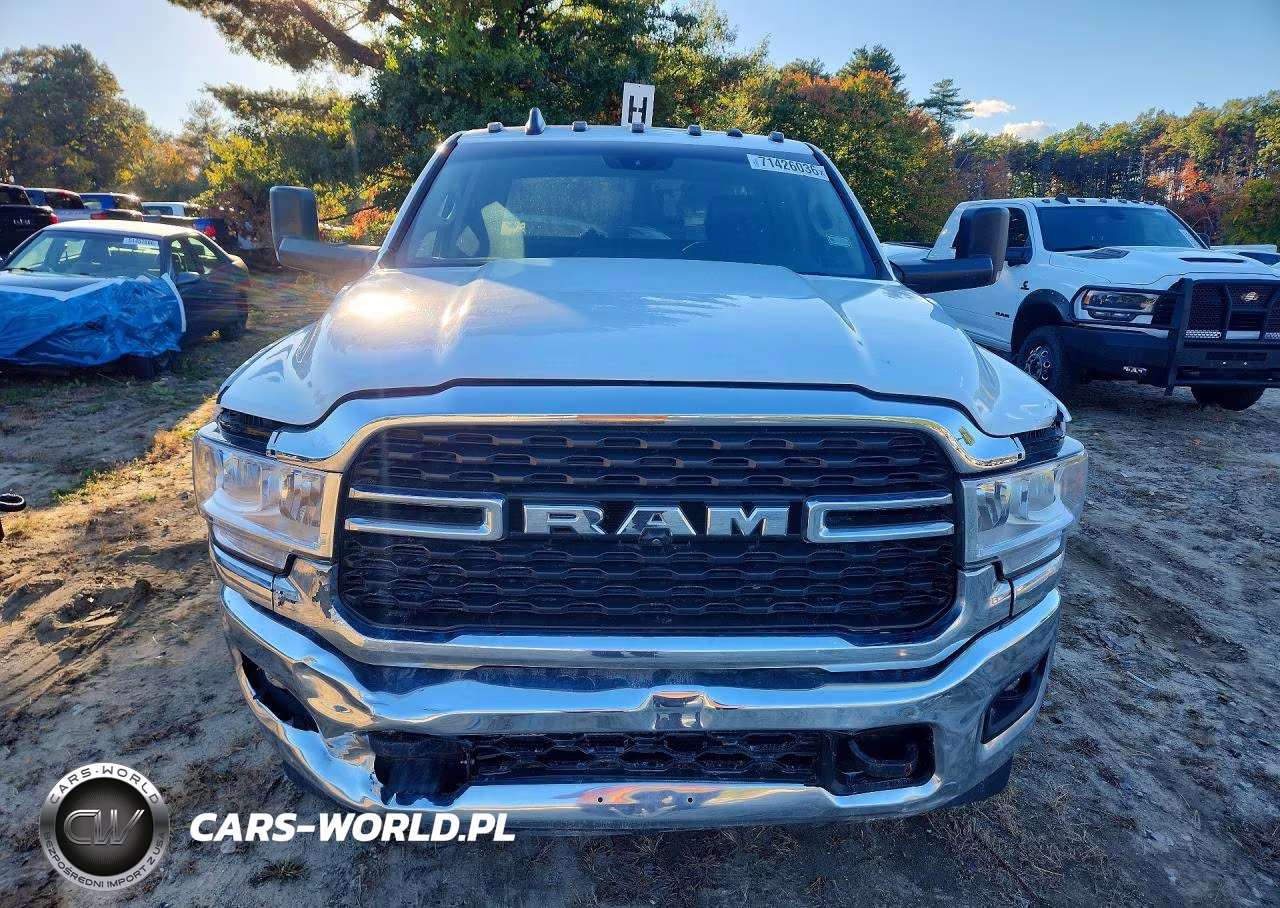 2022 Ram 3500 VIN:3C7WRTCLXNG246048 - 5