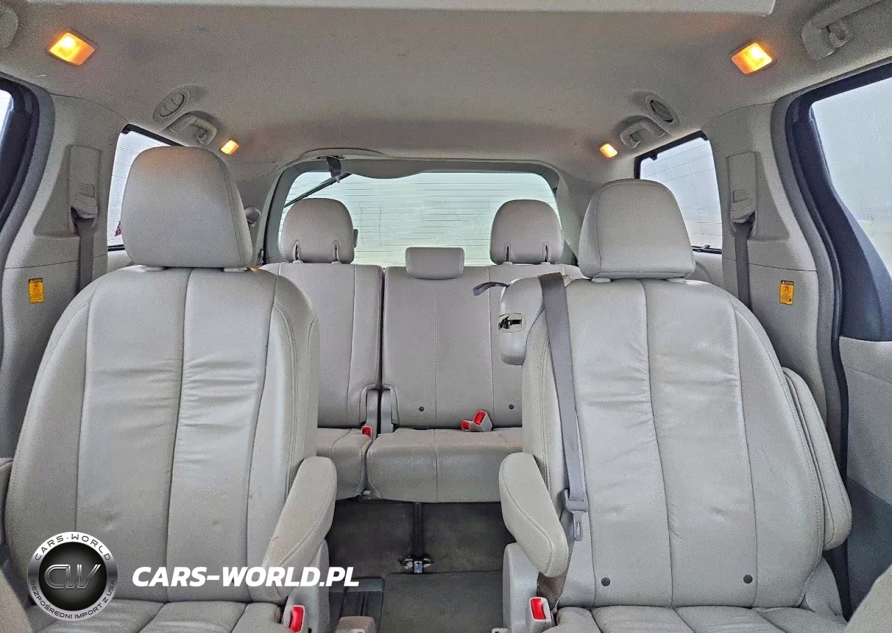 2012 Toyota Sienna Xle 8-Passenger VIN:5TDYK3DC0CS227256 - 10