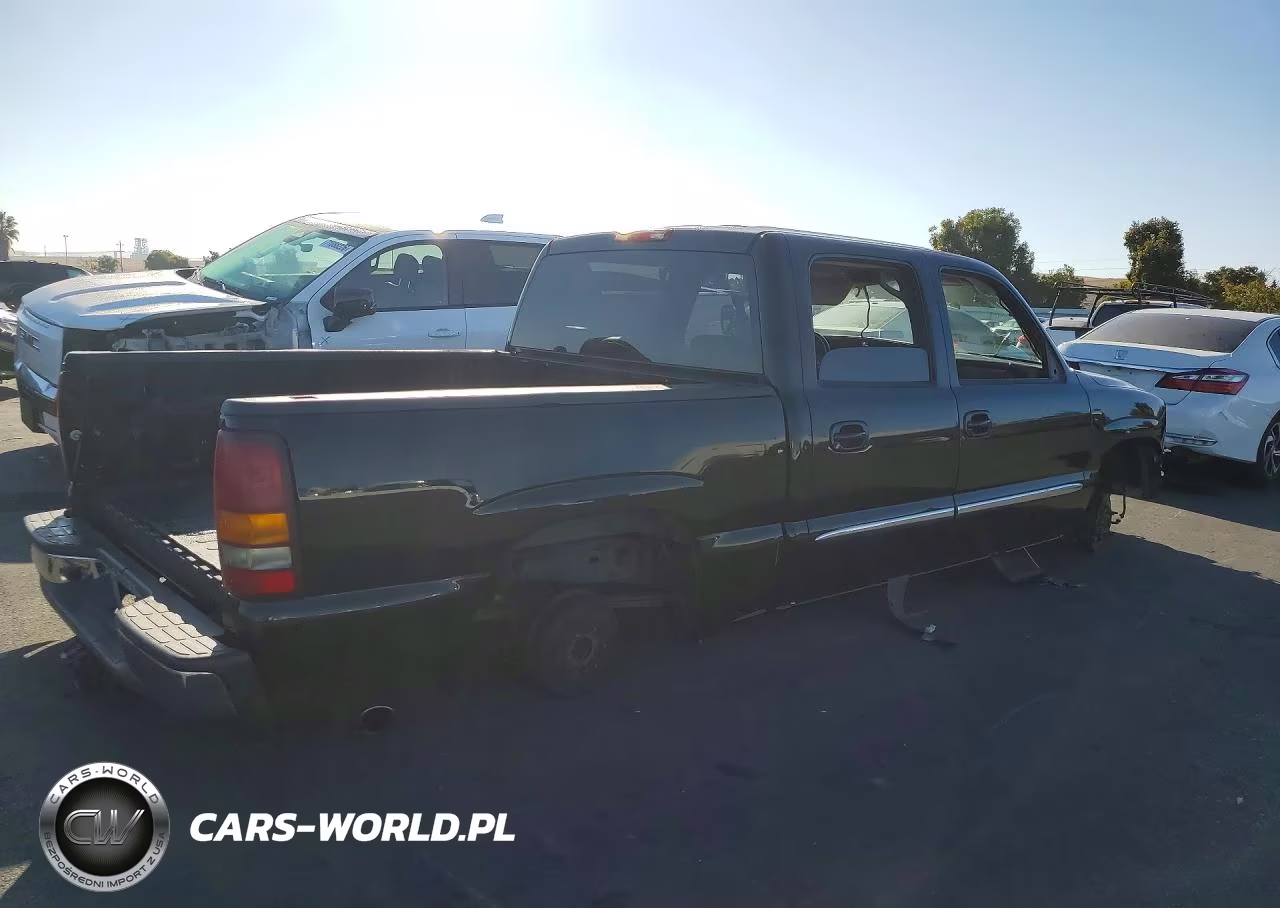2005 GMC New Sierra C1500 VIN:2GTEC13T351172706 - 3