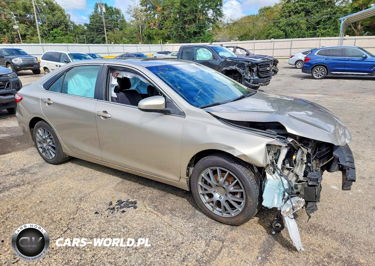 2017 Toyota Camry Se VIN:4T1BF1FK4HU771809 - 4