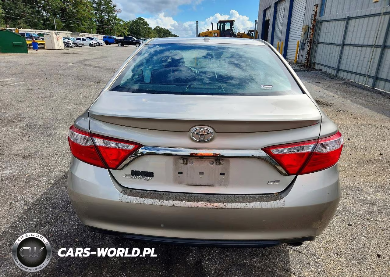 2017 Toyota Camry Se VIN:4T1BF1FK4HU771809 - 6