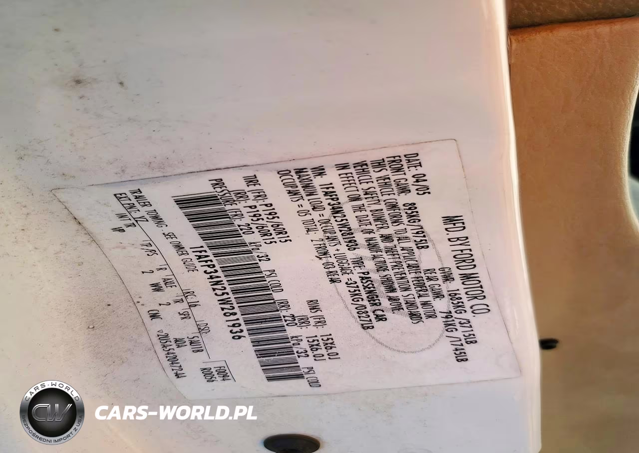2005 Ford Focus Zx4 VIN:1FAFP34N25W281936 - 13