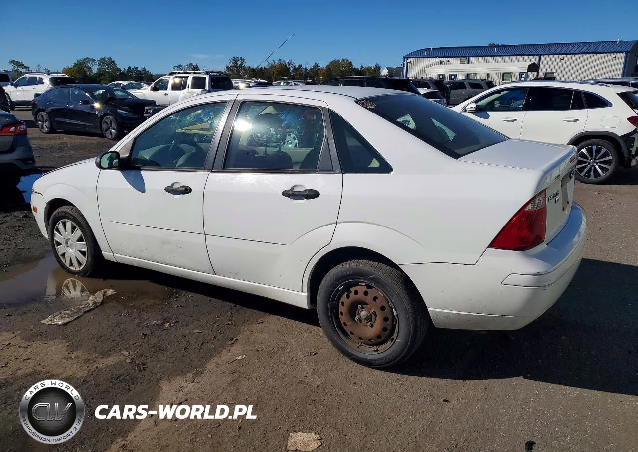 2005 Ford Focus Zx4 VIN:1FAFP34N25W281936 - 2