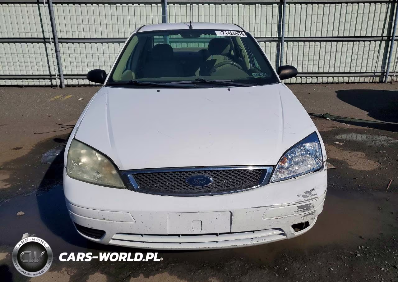 2005 Ford Focus Zx4 VIN:1FAFP34N25W281936 - 5