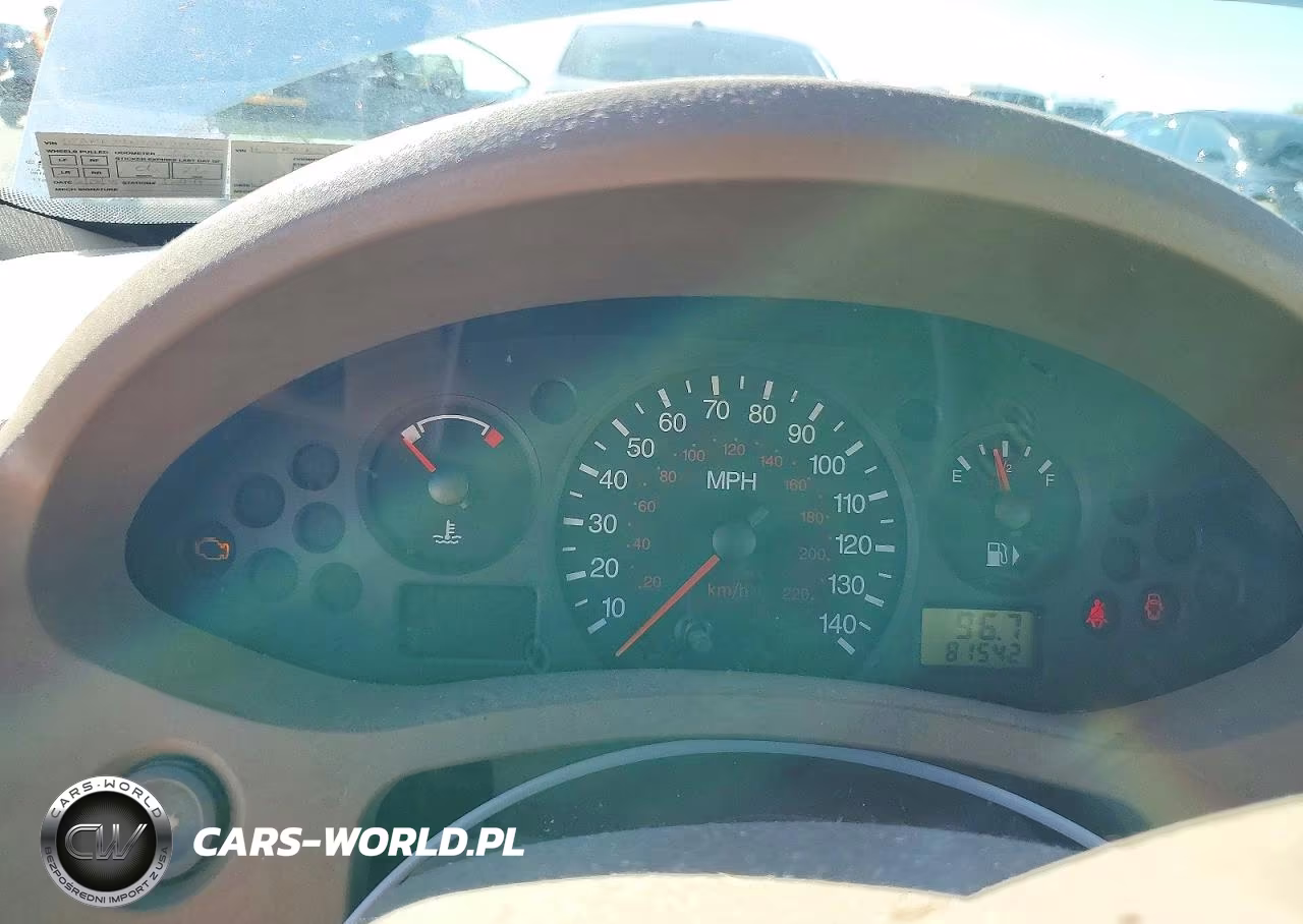 2005 Ford Focus Zx4 VIN:1FAFP34N25W281936 - 9