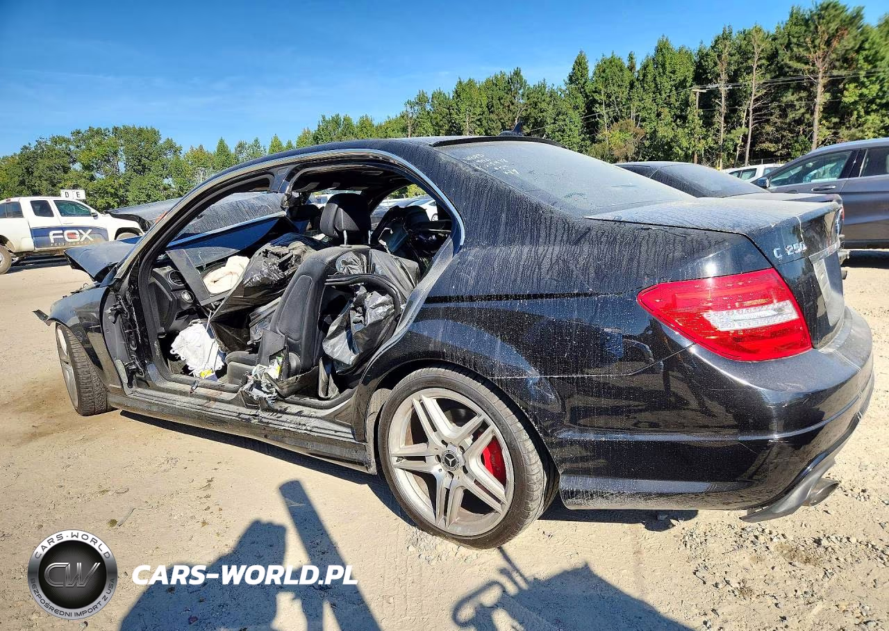 2014 Mercedes-Benz C 250 VIN:WDDGF4HBXEA953140 - 2
