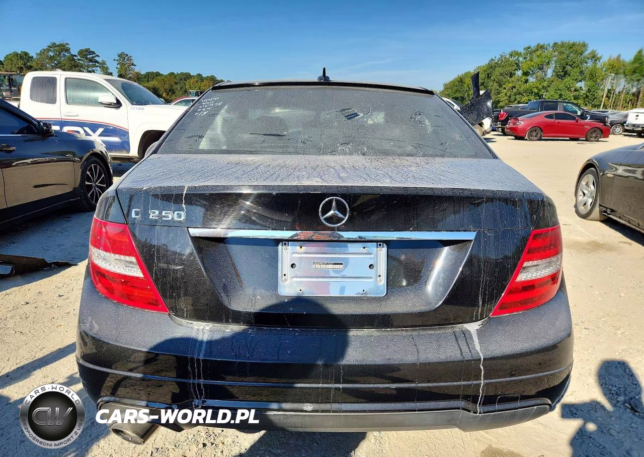 2014 Mercedes-Benz C 250 VIN:WDDGF4HBXEA953140 - 6