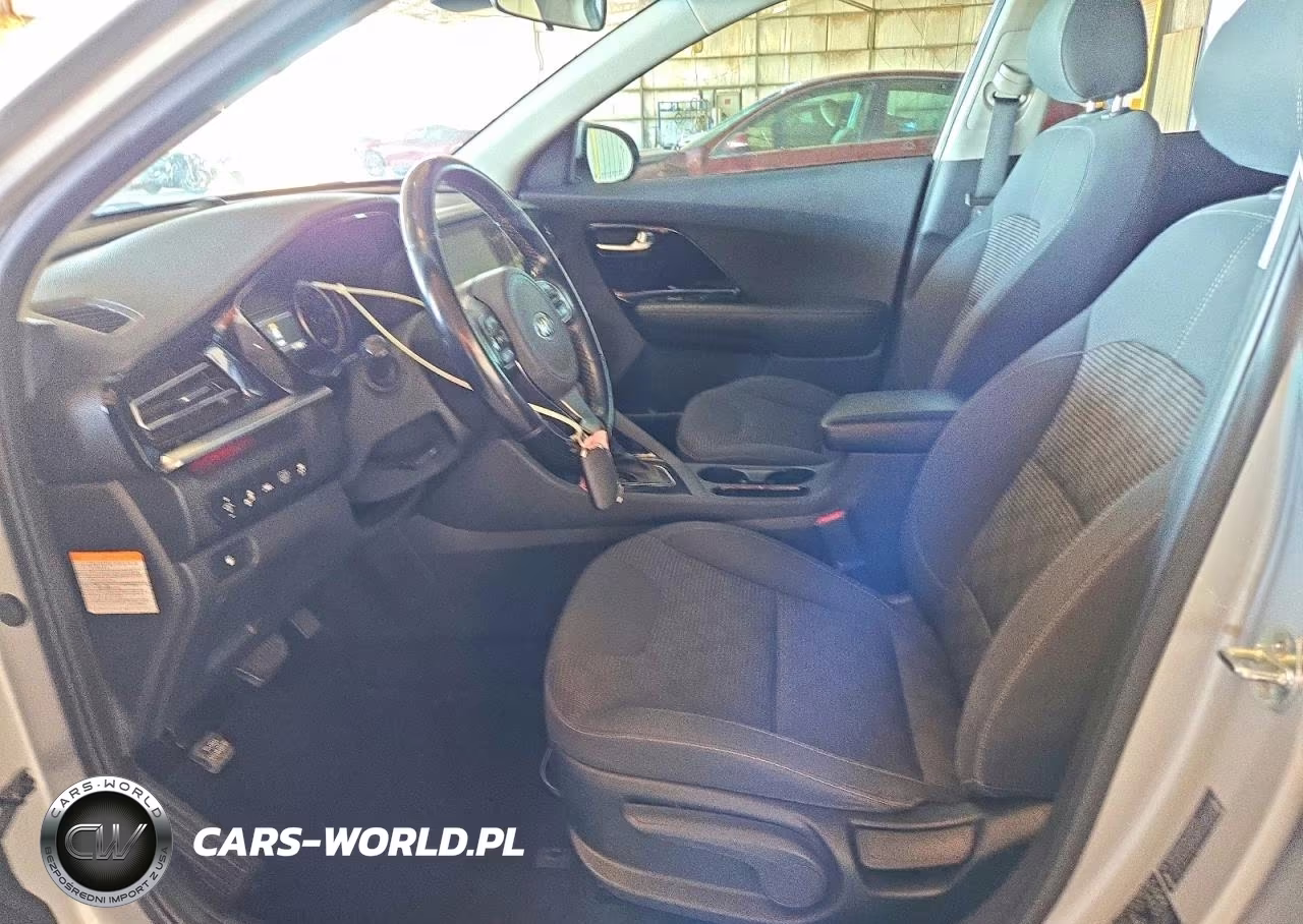 2020 Kia Niro Lxs VIN:KNDCB3LC3L5413178 - 7