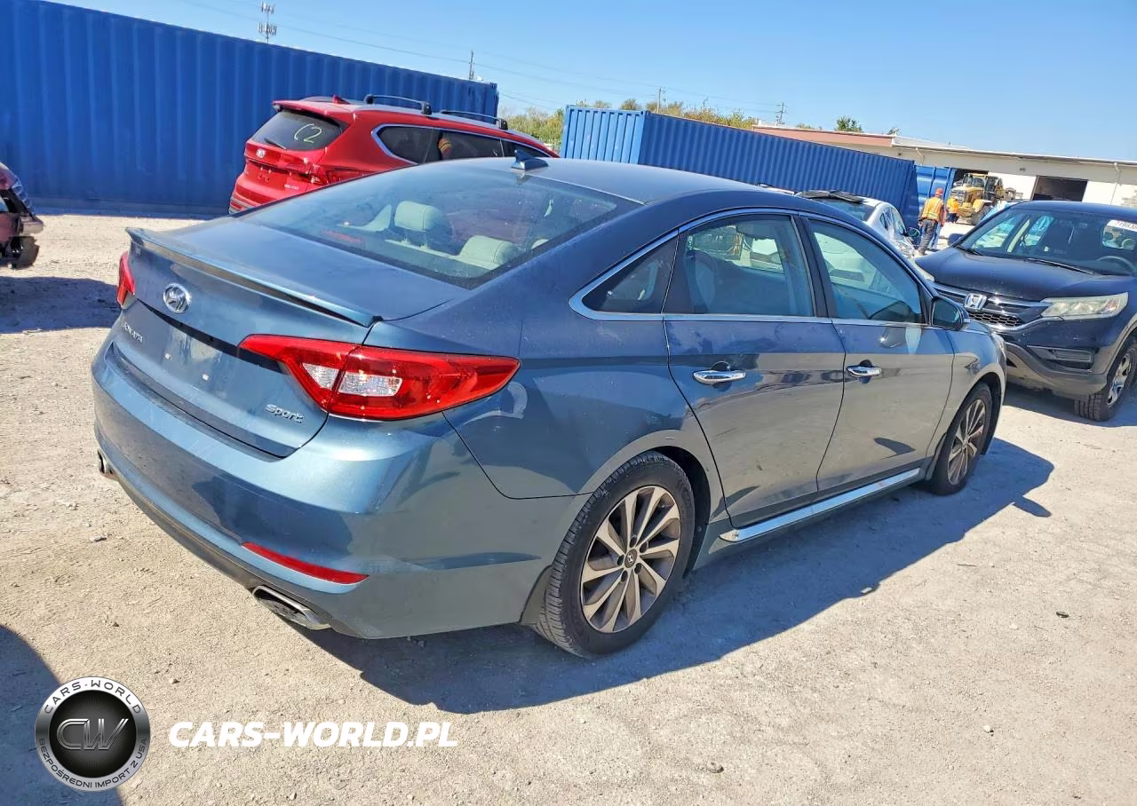 2015 Hyundai Sonata Sport VIN:5NPE34AF4FH146534 - 3