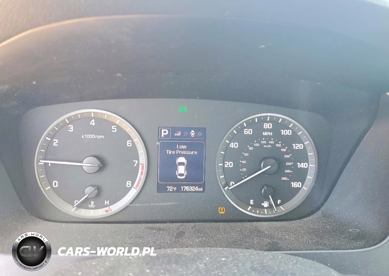 2015 Hyundai Sonata Sport VIN:5NPE34AF4FH146534 - 9