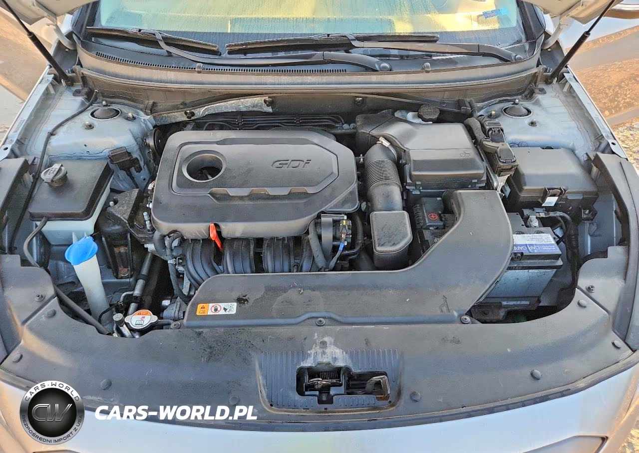 2016 Hyundai Sonata Sport VIN:5NPE34AF4GH375913 - 11