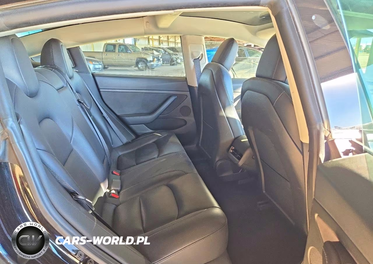2023 Tesla Model 3 VIN:5YJ3E1EA8PF453655 - 10