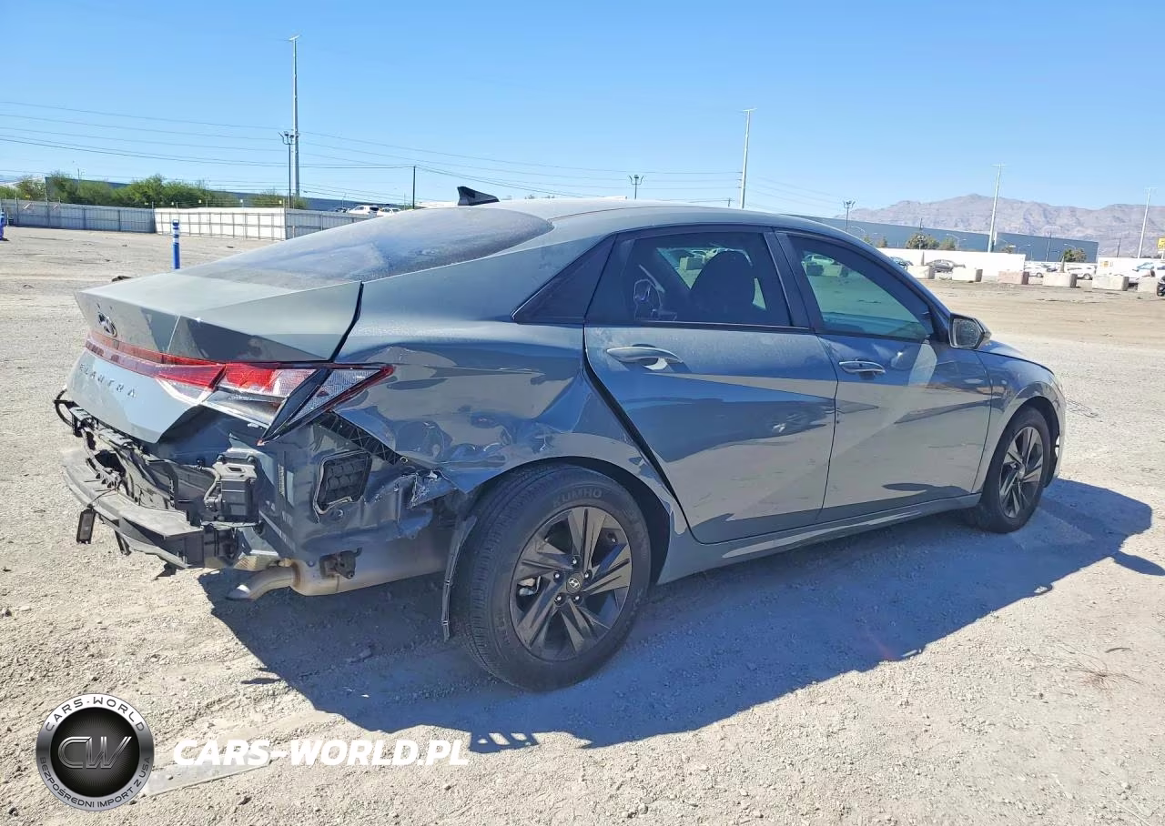 2023 Hyundai Elantra Sel VIN:KMHLM4AG1PU436360 - 3