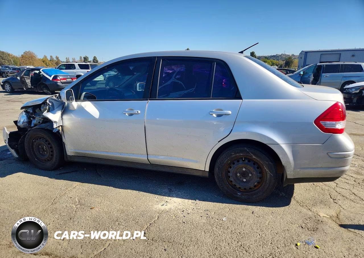 2011 Nissan Versa 1.8 S VIN:3N1BC1AP7BL470374 - 2