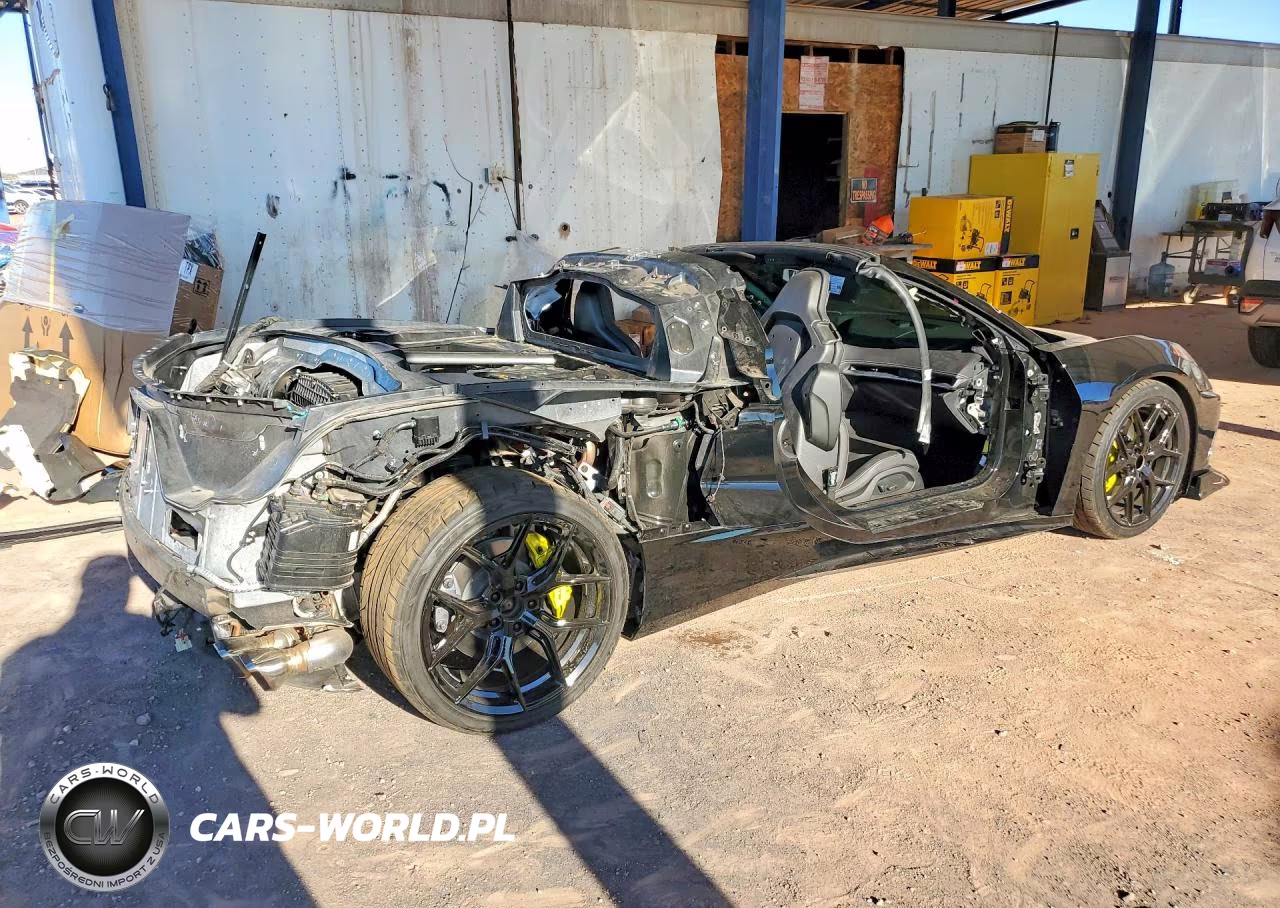 2023 Chevrolet Corvette Stingray 1Lt VIN:1G1YA2D41P5114796 - 3